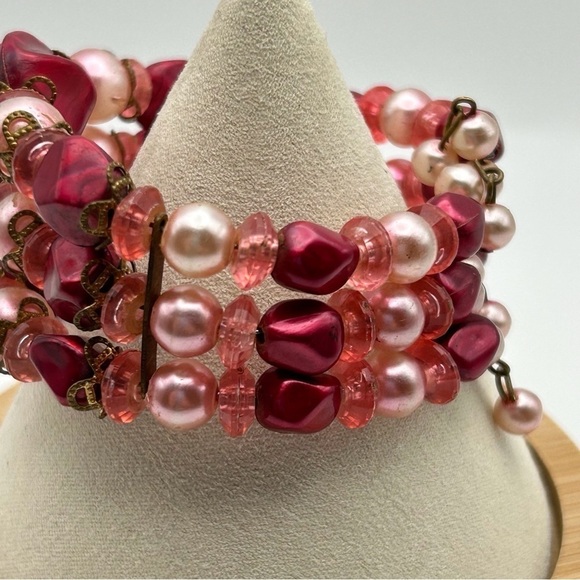 Vintage Light Pink Dusty Rose Faux Pearl Layered Beaded Cuff Wire Bracelet - Picture 4 of 9